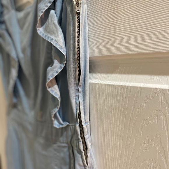 Denim Look Ruffle Jumpsuit - Picture 5 of 8